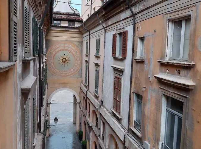 Fiordiluna, Nel Cuore Di Brescia